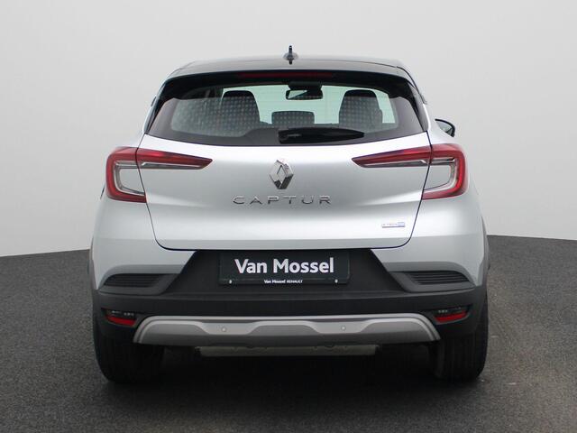 Renault CAPTUR 1.6 E-Tech plug-in hybrid 160Pk Zen | Navigatie | Apple & Android Carplay | Parkeersensoren Achter | Climate Control | Cruise Control & Snelheidsbegrenzer | Radio DAB |