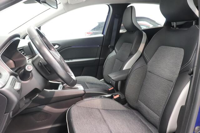 Renault CAPTUR 1.3 TCe 140 Intens EDC | Camera | Stuurverwarming | Climate control | Navigatie | LED koplampen |