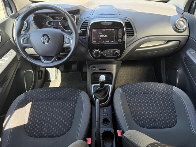 Renault CAPTUR 0.9 TCe Intens / Trekhaak / 1200KG Trekgewicht / Navigatie / Achteruitrij Camera / Parkeersensoren V+A /