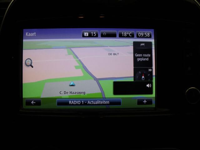 Renault CAPTUR TCe Intens 150pk Camera | Cruise | Navi | Parkeersens. v+a | Trekhaak