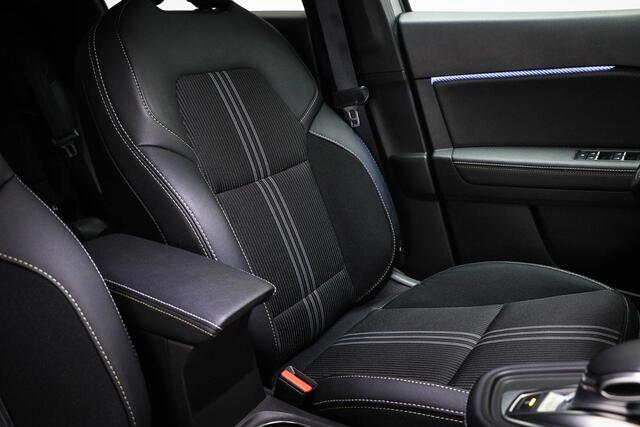 Renault CAPTUR 1.6 E-Tech full hybrid 145 E-Tech engineered | ADVANCED DRIVING PACK | STUURVERWARMING | DAB | APPLE | CAMERA | TREKHAAK