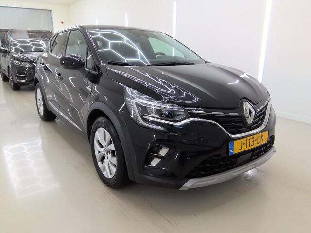 Renault CAPTUR 1.3 TCe 130 Intens Automaat Navi Camera Climat Parkeersensoren v+a Cruise Keyless 19.500km !!