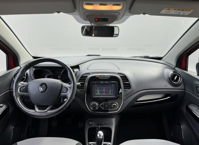 Renault CAPTUR 0.9 TCe 90PK INTENS CRUISE/NAVI/STOELVERW.