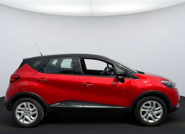 Renault CAPTUR 0.9 TCe 90PK INTENS CRUISE/NAVI/STOELVERW.