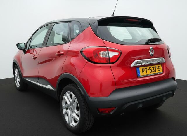 Renault CAPTUR 0.9 TCe 90PK INTENS CRUISE/NAVI/STOELVERW.