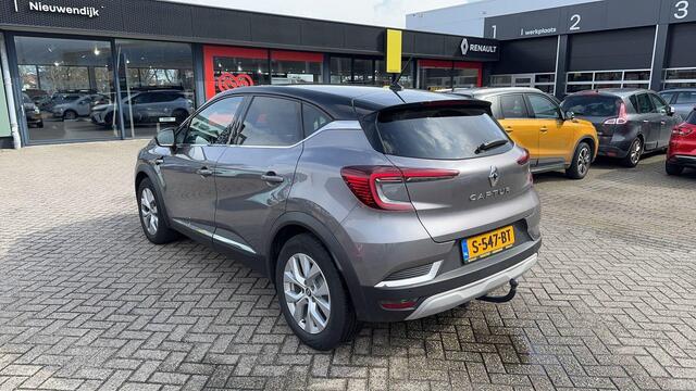 Renault CAPTUR 1.3 TCe 140 Intens | AUTOMAAT | TREKHAAK | 1500KG TREKGEWICHT |