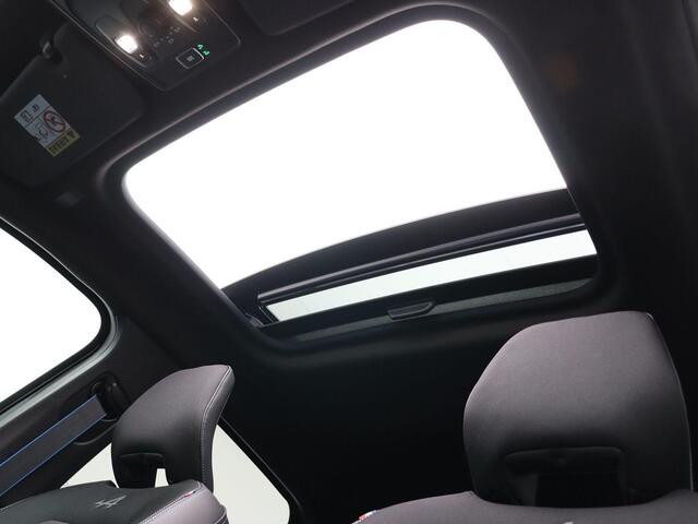 Renault CAPTUR E-Tech full hybrid 160pk esprit Alpine | Vijf jaar garantie | Panoramisch dak | Harman kardon | Stoelverwarming | Voorruitverwarming |