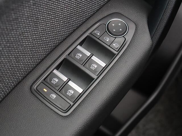 Renault CAPTUR E-Tech full hybrid 160pk techno | Vijf jaar garantie | Stoel- en stuurwielverwarming | Achteruitrijcamera |