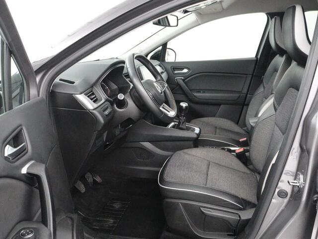 Renault CAPTUR 1.0 TCe 90 Intens | Trekhaak | Carplay | Navigatie | Half leder | Keyless | Climate control | Parkeerhulp | Cruise control | Bluetooth | DAB | Getint glas