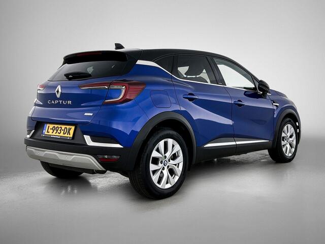 Renault CAPTUR 1.6 E-Tech Plug-in Hybrid 160 Intens | Apple Carplay/Android Auto | Autonomous Emergency Braking | Cruise Control | Electronic Climate Control | Kunstlederen/stof bekleding | LED koplampen | lichtmetalen velgen 17 |
