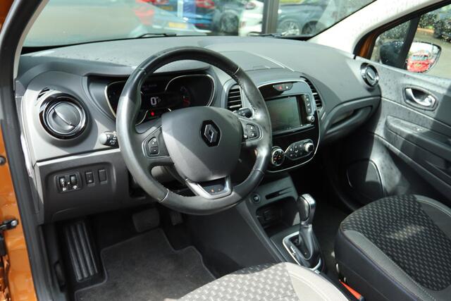 Renault CAPTUR 1.3 TCE INTENS AUT. | CAMERA | KEY-LESS | ANDROID AUTO | LED