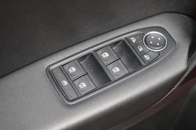 Renault CAPTUR 1.0 TCe 100 Zen//Airco//Stoelverwarming//Camera//Trekhaak!!