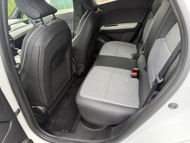 Renault CAPTUR 1.6 E-Tech Plug-in Hybrid 160 Edition One