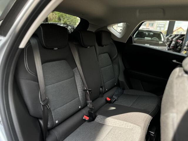 Renault CAPTUR 1.3 TCe 140 Zen Stoel - stuur verwarming / ECC / Camera.