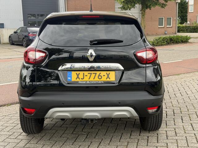 Renault CAPTUR 1.2 TCe BOSE LED AUTOMAAT PANO KEYLESS TREKHAAK NAVI PDC