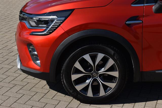 Renault CAPTUR 1.3 TCe 130 Intens NAVI | DEALERONDERHOUDEN | APPLECARPLAY EN ANDROID AUTO | SENSOREN V+A | CAMERA ACHTER | LM VELGEN | LEDLAMPEN V+A | 1E EIGENAAR |