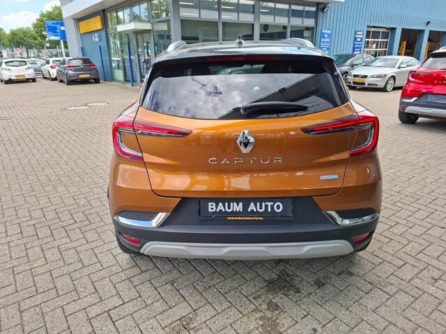 Renault CAPTUR 1.6 PHEV 160 INTENS AUTOMAAT NAVI LMV PDC-CAMERA STOELVW