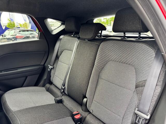 Renault CAPTUR 1.8 E-tech Full Hybrid Techno Pack Winter
