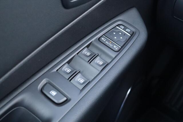 Renault CAPTUR 0.9 TCe Intens | Camera | Trekhaal | Sensoren | Cruise