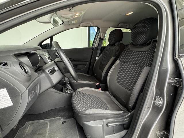 Renault CAPTUR 1.2 TCe Intens | Achteruitrijcamera | Navigatie | Climate Control | Cruise Control |
