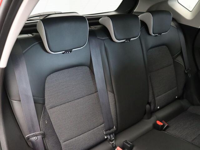 Renault CAPTUR TCe 90pk techno | Trekhaak | Achteruitrijcamera | Parkeersensoren voor en achter | Stoel en stuurverwarming | Voorruitverwarming