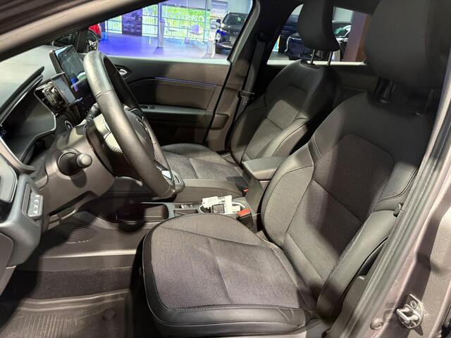 Renault CAPTUR 1.6 E-Tech hybrid 145 SL Rive Gauche Blind spot detectie | Navigatie | Bose geluidsinstallatie