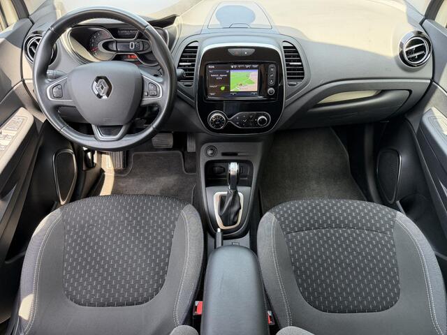Renault CAPTUR 1.3 TCe Intens / Trekhaak / NAP Logisch / Cruise Control / Navigatie / Achteruitrijcamera / Parkeer Assistent / Keyless Entry