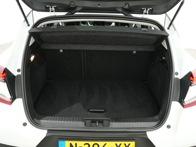Renault CAPTUR 1.3 TCe 140PK INTENS AUT. | Trekhaak | Leder | 360 Camera