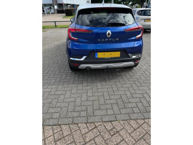 Renault CAPTUR 1.3 TCe 130 EDC/AUTOMAAT INTENS, PACK PARKING/ PARK ASSIST V+A EN CAMERA ACHTER/ 9.3"GROOT NAVIGATIE SCHERM/ 18"LM VELGEN MET 4SEIZOENS BANDEN/ RESERVE WIEL/ ETC.. DEALER ONDERHOUDEN, RIJKLAAR!