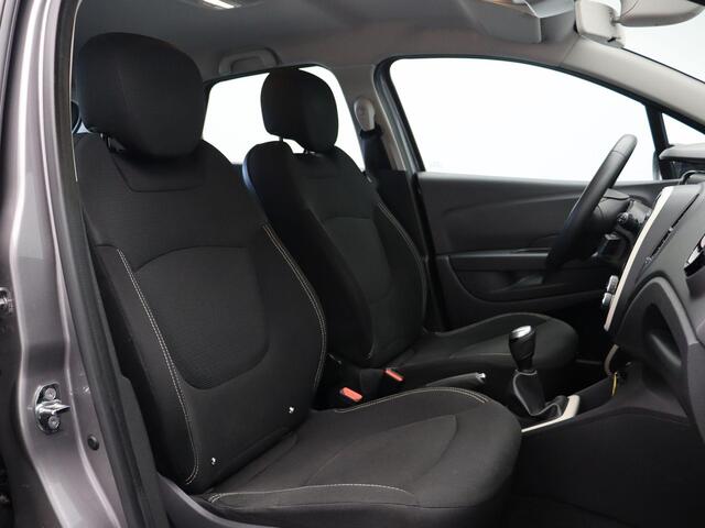 Renault CAPTUR 0.9 TCe Intens | Trekhaak | Navigatie | Stoelverwarming | Parkeersensoren | Cruise control | Climate control |