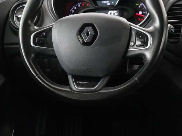 Renault CAPTUR 1.2 TCe Intens | Automaat | Trekhaak | Carplay | Camera | Navigatie | Full LED | Side Assist | Parkeerhulp | Climate control | Cruise control | Bluetooth | Getint glas