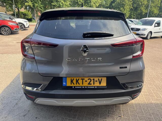 Renault CAPTUR 1.6 E-Tech Hybrid 145 Intens