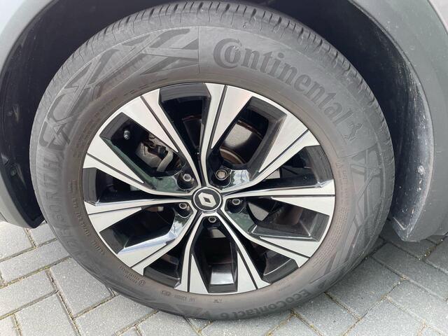 Renault CAPTUR 1.6 E-Tech full hybrid 145 Techno AUTOMAAT | 24.000KM! BOSE l 360 CAMERA | APPLE CARPLAY l ANDROID AUTO | BLIND SPOT | ADAPT. CRUISE | 18 INCH