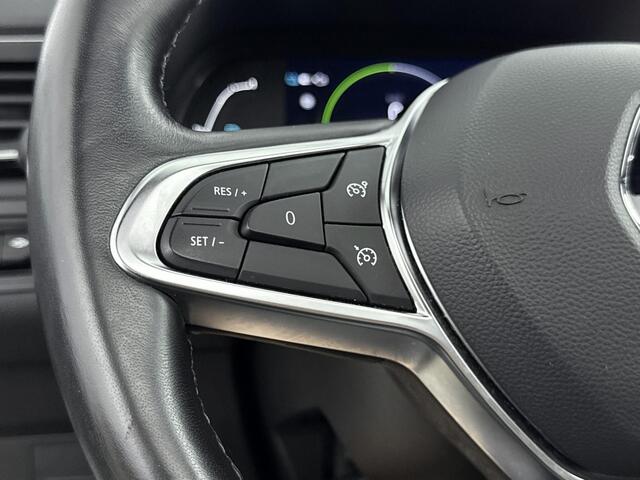 Renault CAPTUR 1.6 E-Tech Hybrid Rive Gauche 145PK | Schuif-/kanteldak | Trekhaak | Navigatie 9,3'' | 360 Graden Camera | Zwarte Details | Apple CarPlay & Android Auto