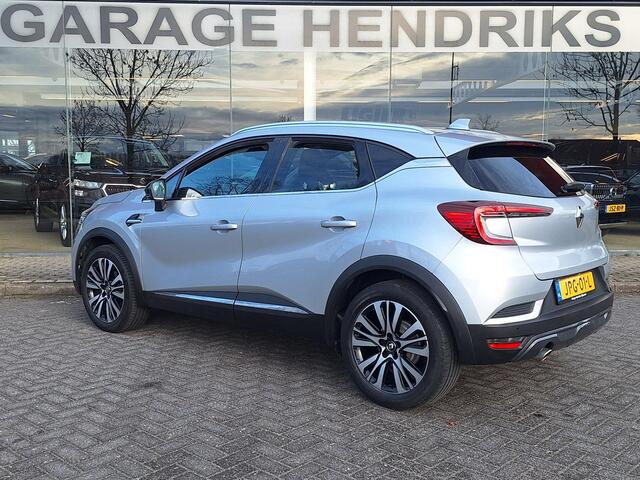 Renault CAPTUR 1.3 TCe 155 Initiale Paris Automaat | My 2020 | Leder | Trekhaak | LED | Blindspot | Navi |