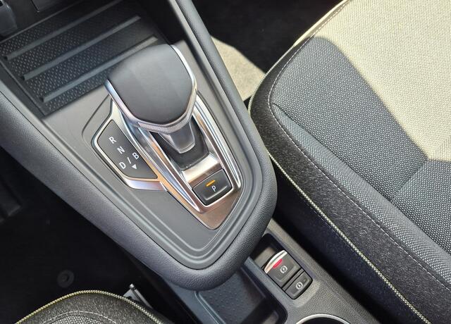 Renault CAPTUR 1.6 E-Tech full hybrid 145 techno