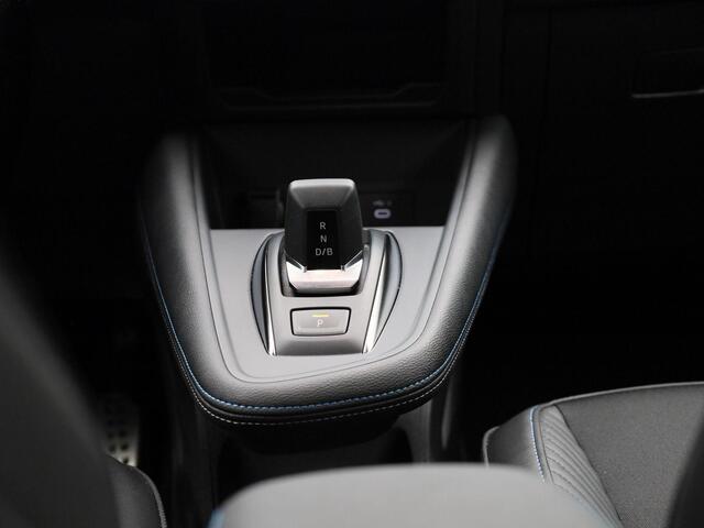 Renault CAPTUR 1.8 E-Tech full hybrid 160 Pk Esprit Alpine | Apple & Android Carplay | Navigatie | Adaptieve Cruise Control | 360 Camera | Elektronische Climate Control | Parkeersensoren Voor en Achter | Verwarmbare Voorstoelen | Verwarmbare Voorruit | Elektronisch Vers