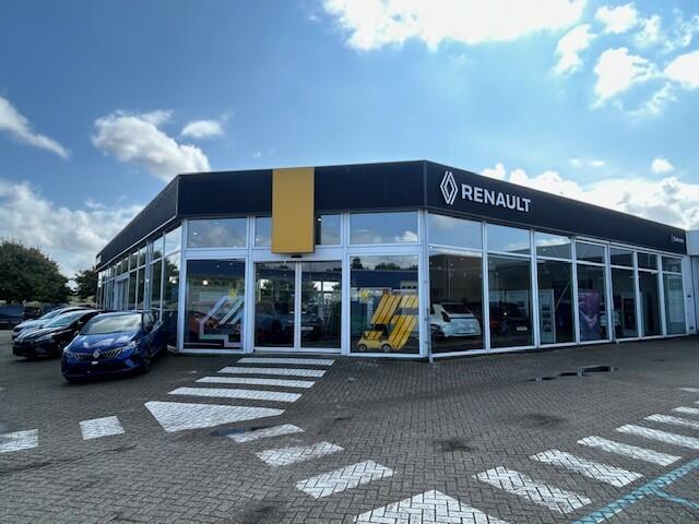 Renault CAPTUR 1.6 E-Tech Plug-in Hybrid 160 Intens Climat Control | Cruise\ Camera | Keyless | Navigatie