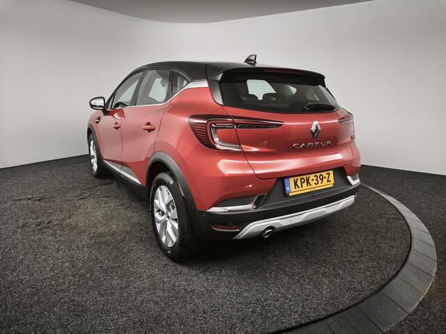 Renault CAPTUR 1.3 TCe 130 Intens | 360° Camera | Climate control | 9,3"Navigatie | Adaptieve cruise | | Stuur & stoelverwarming |