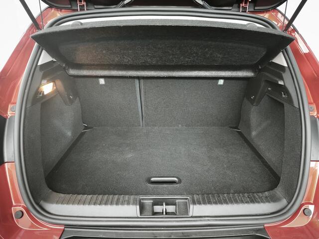 Renault CAPTUR 1.3 TCe 130 Intens | 360° Camera | Climate control | 9,3"Navigatie | Adaptieve cruise | | Stuur & stoelverwarming |