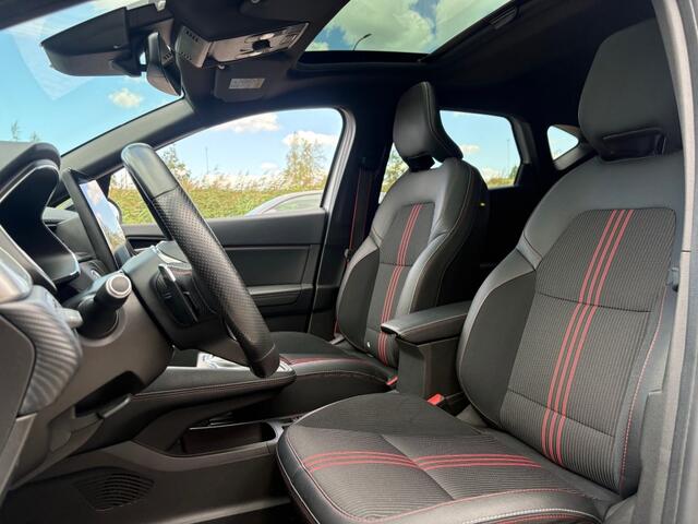 Renault CAPTUR 1.3 TCE AUT. MHEV 140PK RS-LINE PANO-DAK NAVI CAMERA CARPLAY LED AIRCO LMV PDC