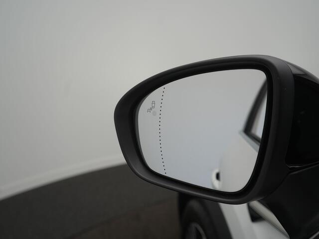Renault CAPTUR 1.3 TCe 155 Initiale Paris - RIJKLAARPRIJS - Automaat - Rondomzichtcamera - Trekhaak - Dealeronderhouden