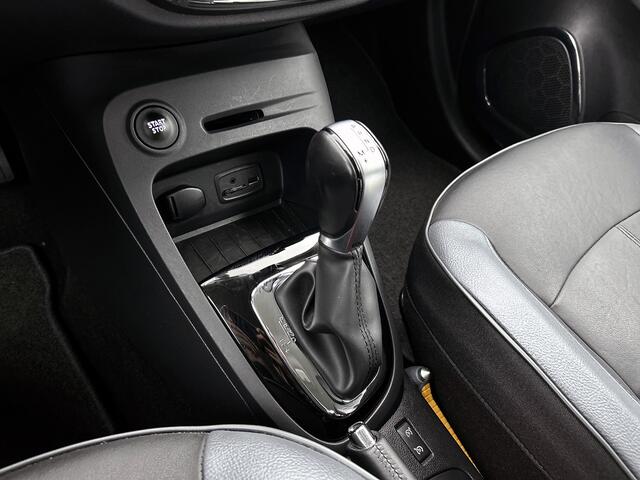 Renault CAPTUR 1.2 TCe Xmod | Trekhaak | Automaat | Lederen bekleding | Stoelverwarming |