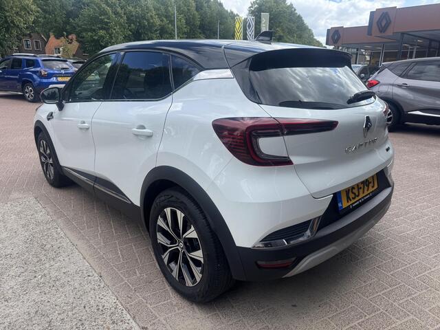 Renault CAPTUR 1.6 E-Tech Hybrid 145 Intens+Camera!!