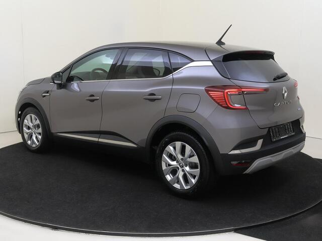 Renault CAPTUR 1.6 E-Tech Plug-in Hybrid 160 Intens | AUTOMAAT | Navigatie | Cruise & Climate Control | Privacy Glass