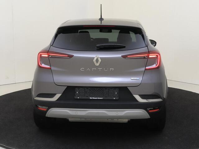 Renault CAPTUR 1.6 E-Tech Plug-in Hybrid 160 Intens | AUTOMAAT | Navigatie | Cruise & Climate Control | Privacy Glass