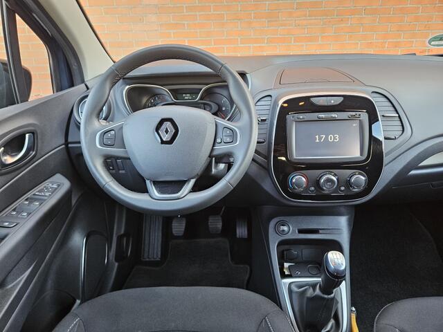 Renault CAPTUR 0.9 TCe Limited Parkeersensoren Navigatie Airco Cruise Control
