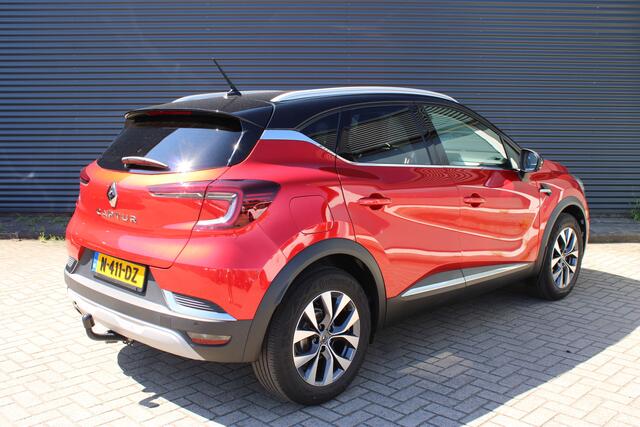 Renault CAPTUR 1.3 TCe 130 Intens Trekhaak Navigatie CarPlay Camera