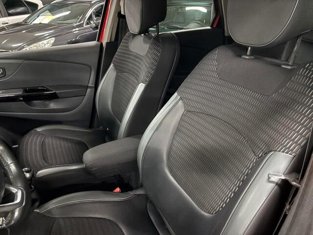 Renault CAPTUR 0.9 TCE Navigatie Keyless PDC Cam Leder LM17