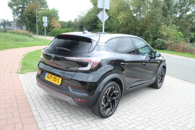 Renault CAPTUR 1.6 E-Tech full hybrid 145 esprit Alpine 360 camera-Navi-Dodehoek Detectie-Adapt. Cruise 23.000 KM !!